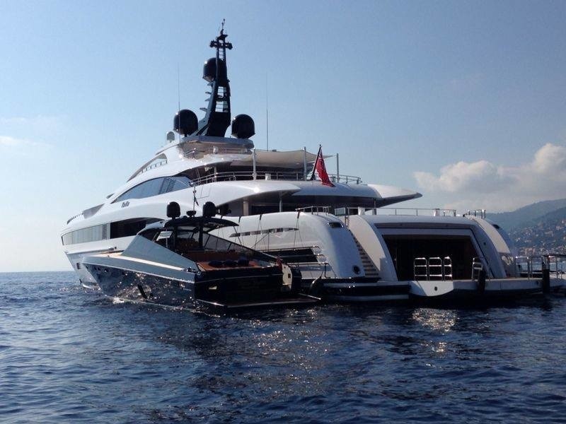 73 m motor yacht